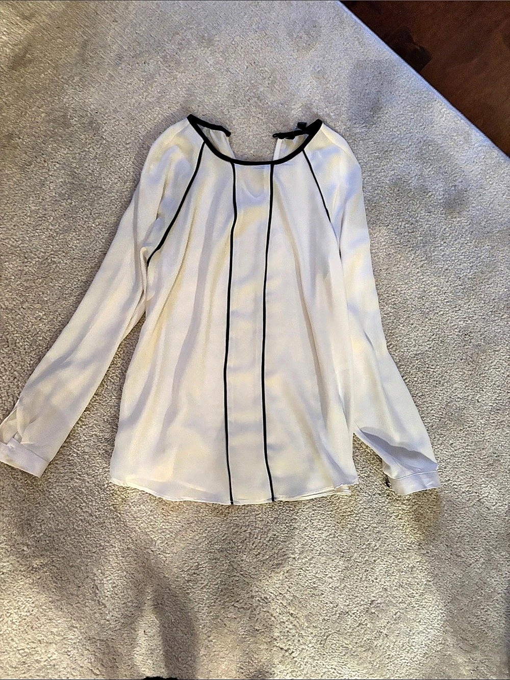 Contrast Piped Backless Tie Shirt White Blouse